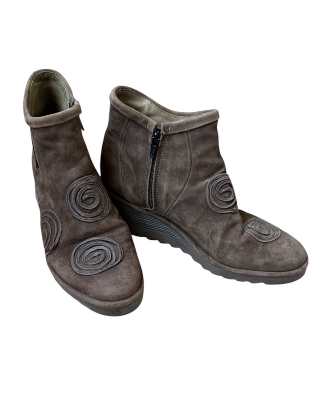 Fly London Dari Brown Suede Ankle Boots with Spiral Appliqué - Picture 1 of 9